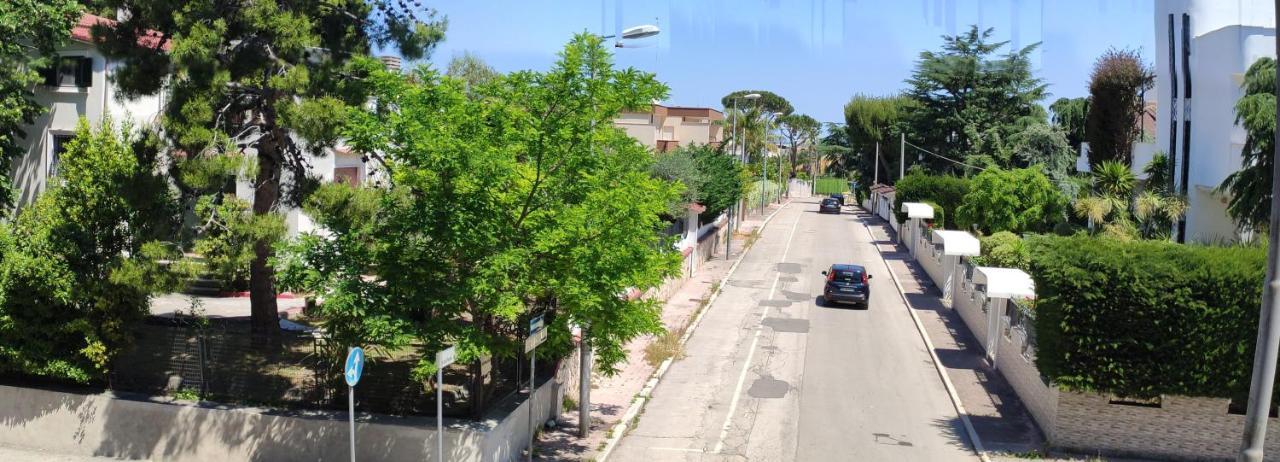 Gioiarooms Trani Luaran gambar